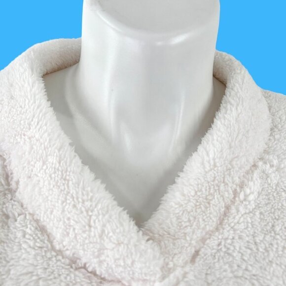 WHITE CUDDL DUDS FUZZY SNUGGLY PLUSH V-NECK PULLOVER TOP - PL - Picture 2 of 4